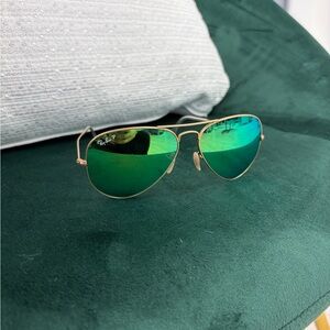 Ray-Ban polarized Gold Frame Sunglasses with Green Lenses